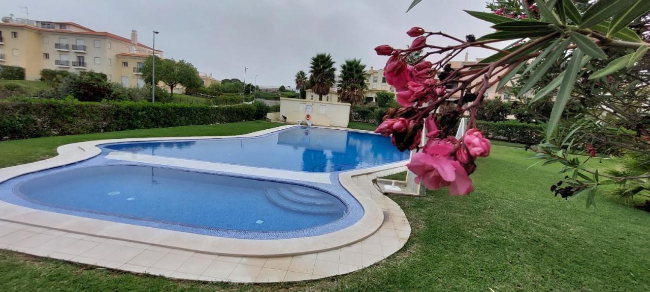 Pool And Garden Village-Near Beach Albufeira Kültér fotó